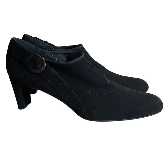 Stuart Weitzman Alma Pump SZ 9 Black Suede Y2K VTG Heel Whimsygoth Dark Academia - Picture 1 of 9